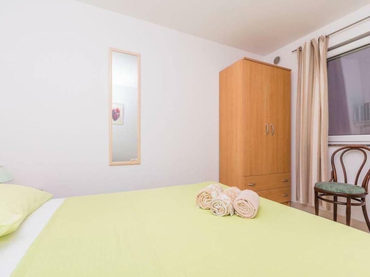 Apartment F-3 Климно Екстериор снимка