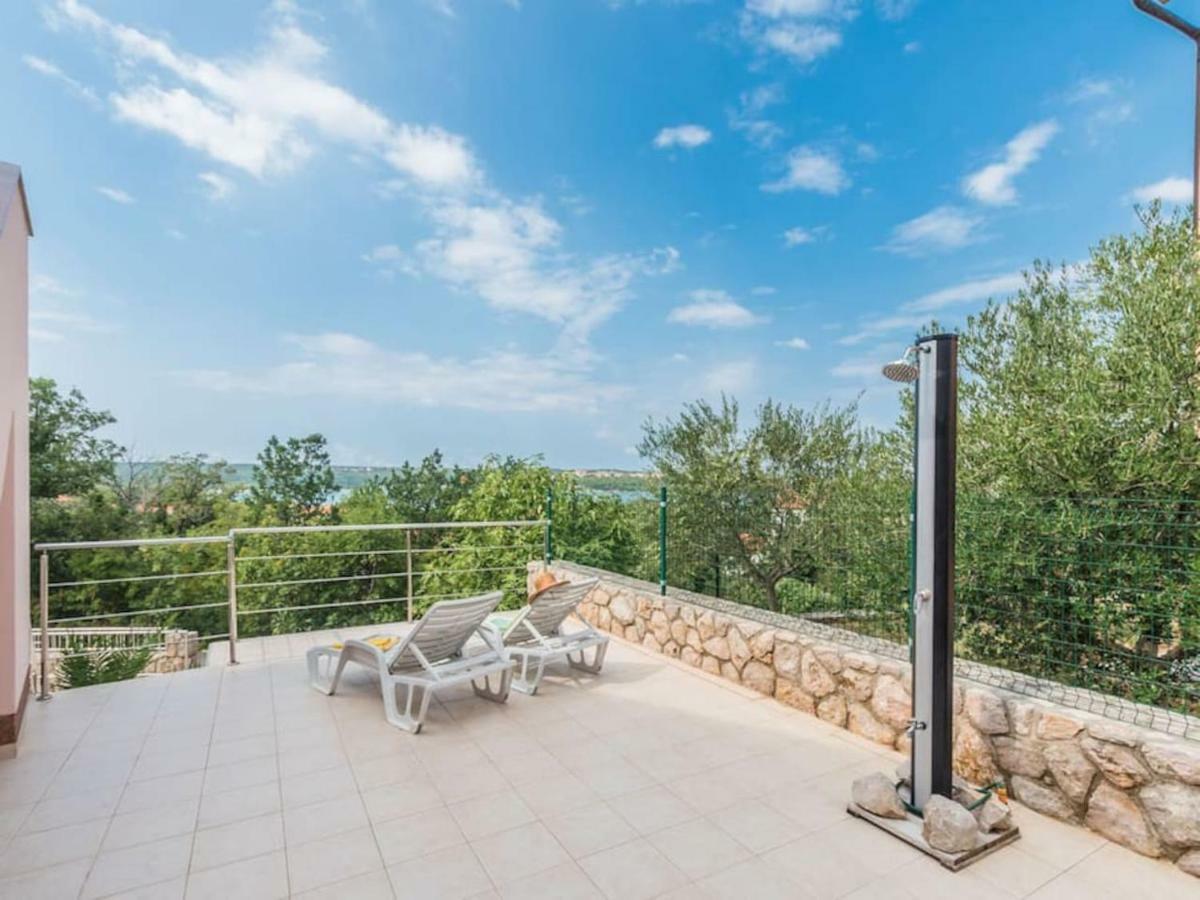 Apartment F-3 Климно Екстериор снимка